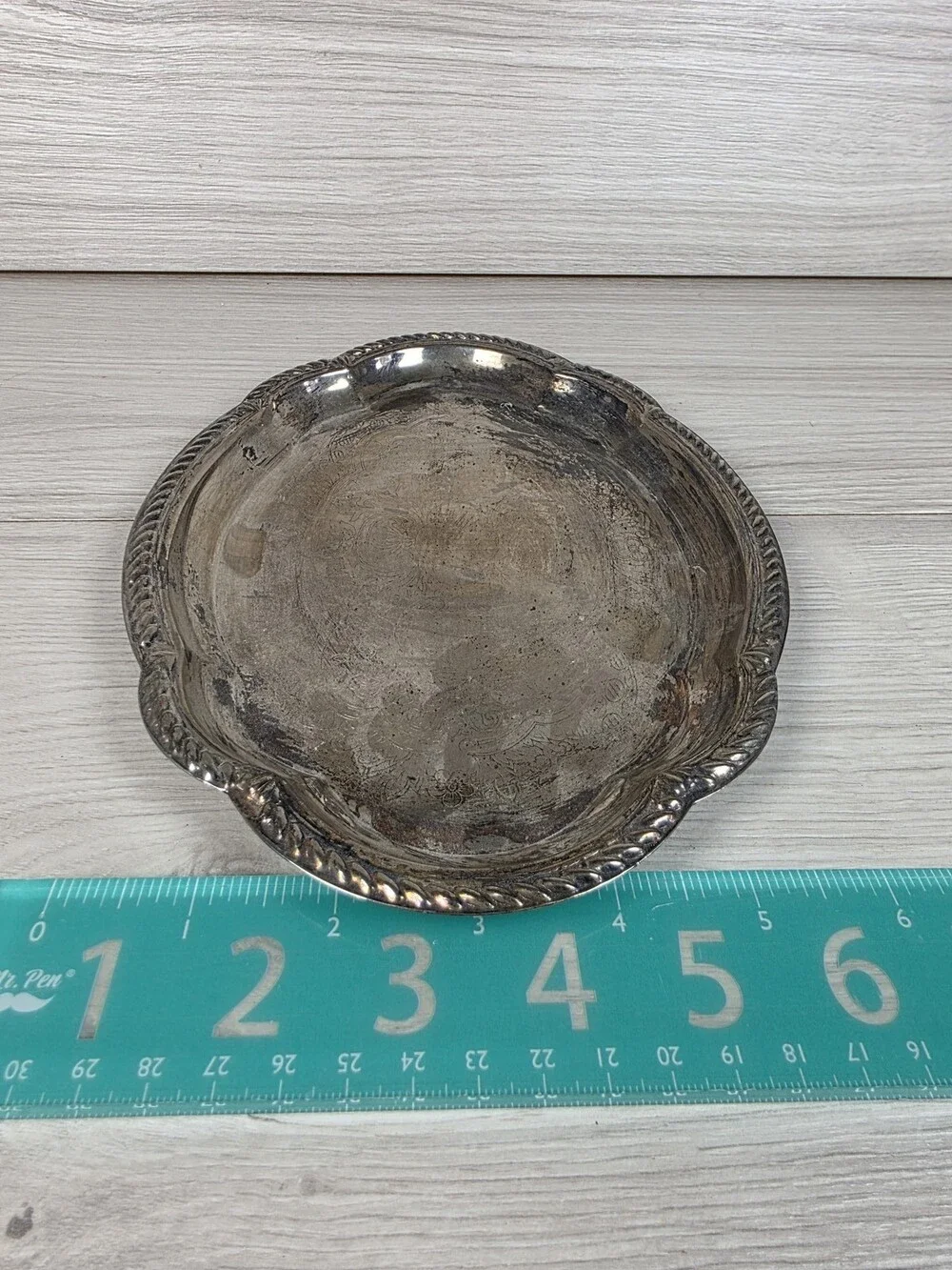 DAVCO SILVER Silverplate Oval Tray w Scalloped Edge and Rope Border SU12